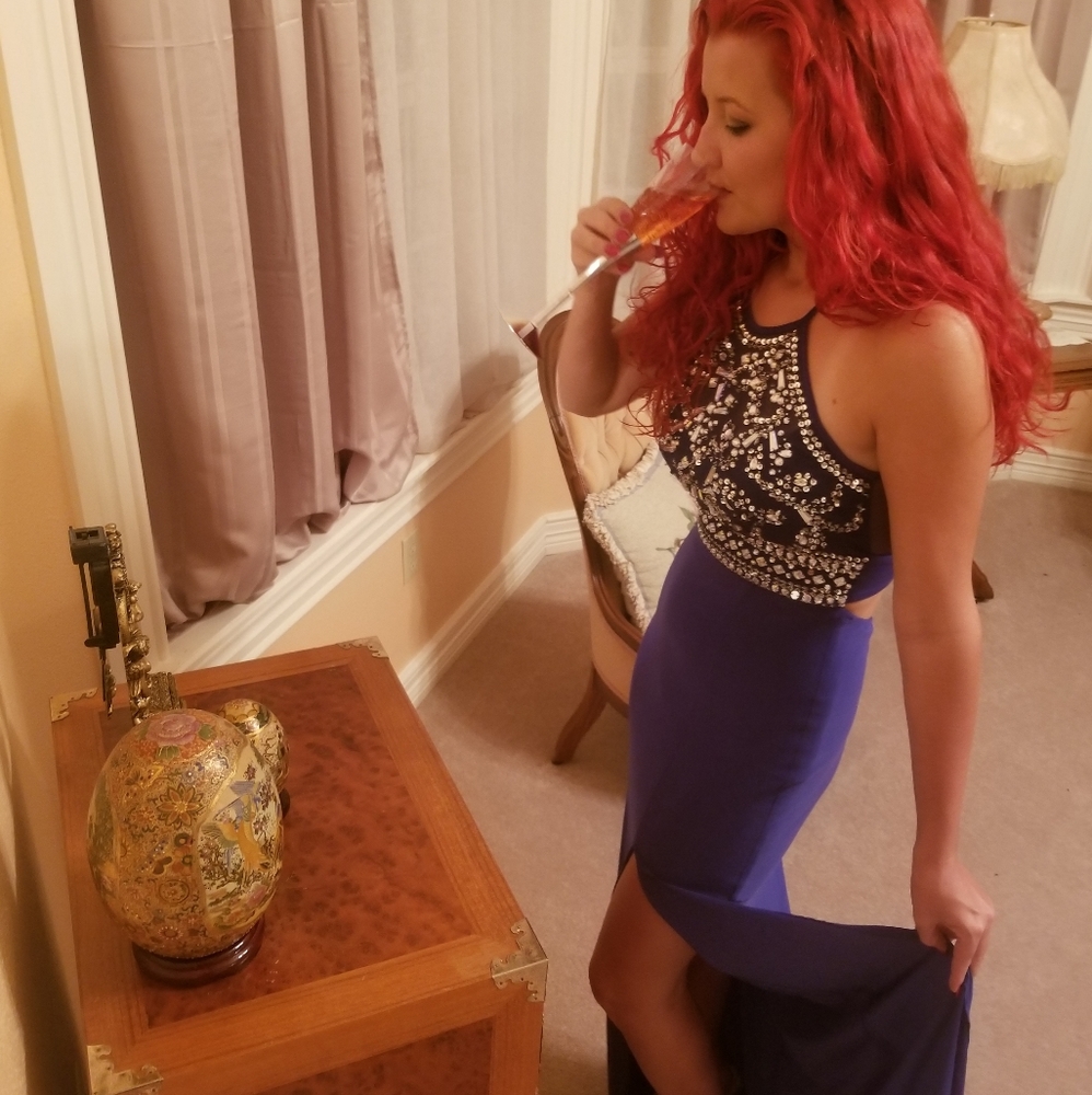 Meet your Posher, Red